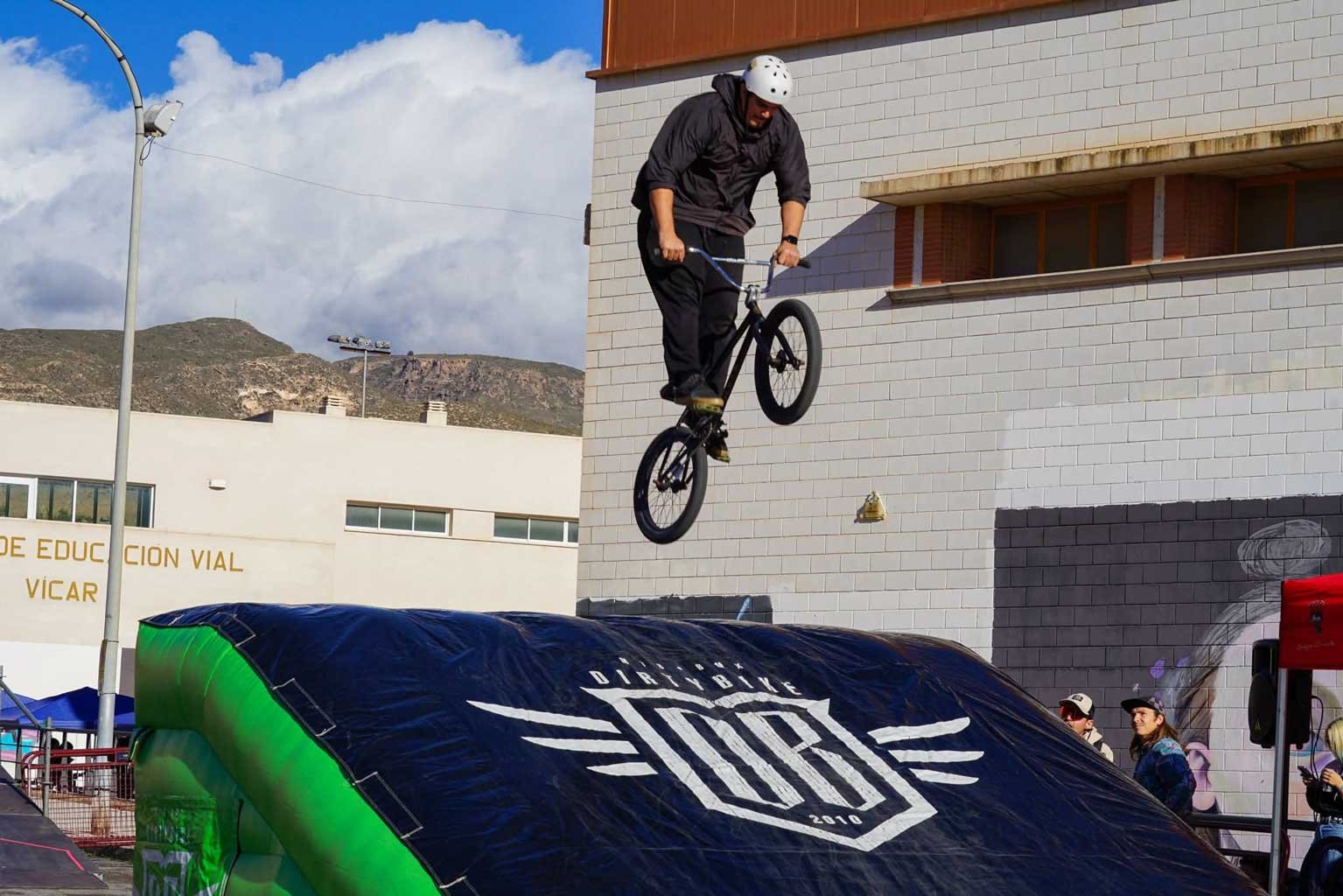 Participante BMX FreeStyle HipHopStreet Vícar 2026