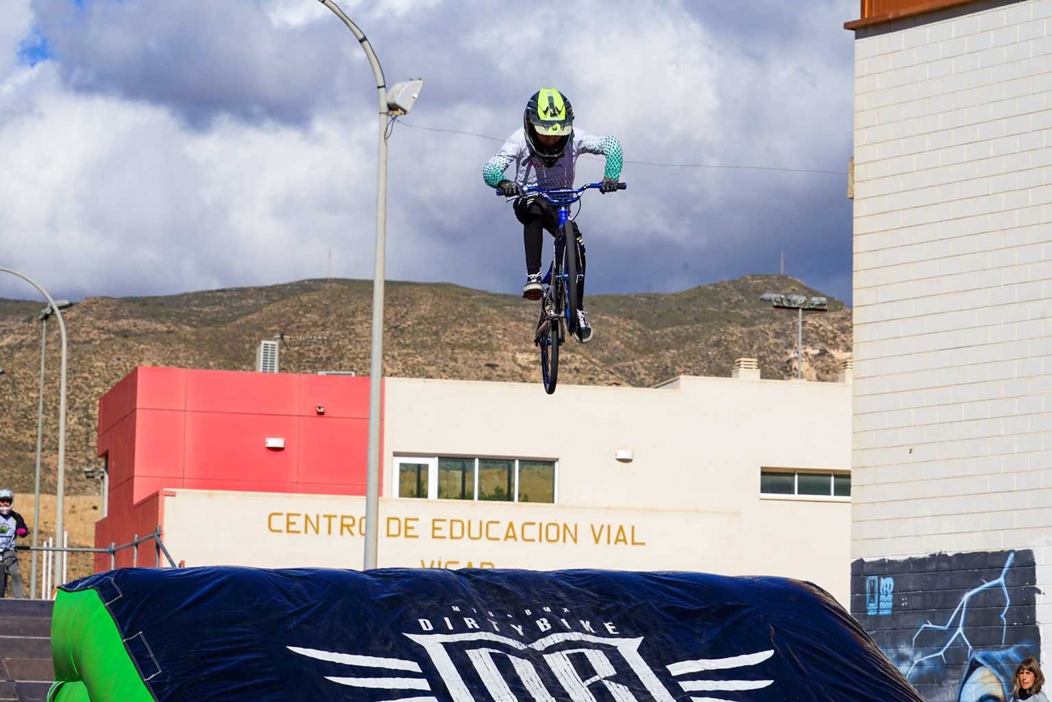 Participante BMX FreeStyle HipHopStreet Vícar 2026