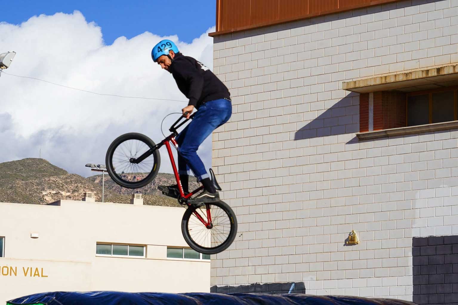 Participante BMX FreeStyle HipHopStreet Vícar 2026