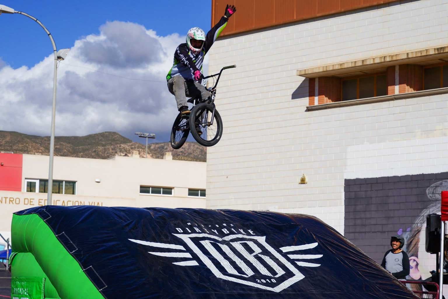 Participante BMX FreeStyle HipHopStreet Vícar 2026